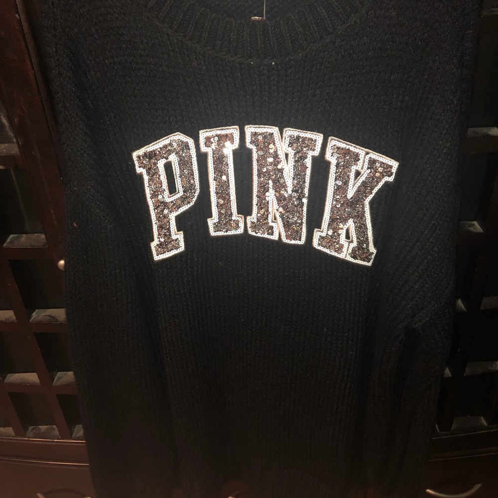 VICTORIA SECRET NEVER WORN PERFECT CONDITION